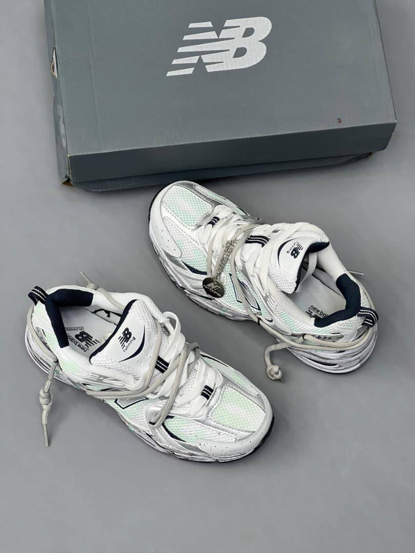 کفش کتونی زنانه نیو بالانس کاستوم سبز 530 new balance - Image 2