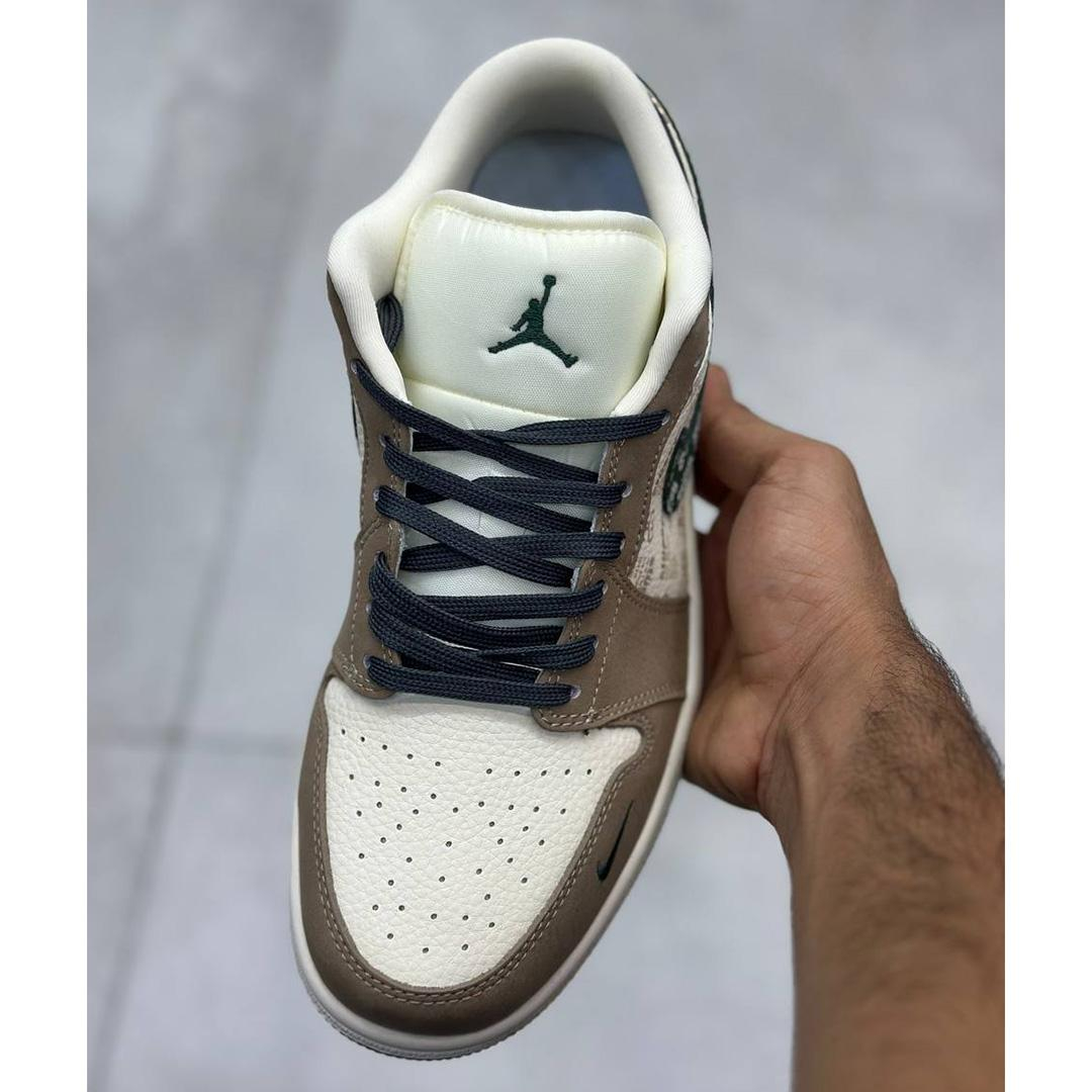 کفش کتونی زنانه ایر جردن استاسی موکا Air Jordan 1 Low x Stussy Mocha - Image 3