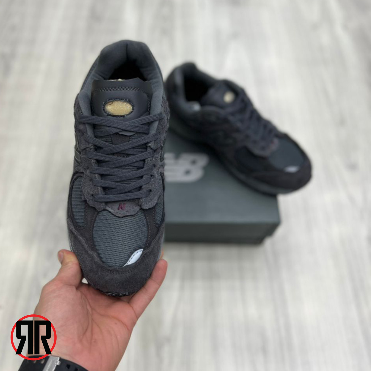 کفش کتونی مردانه نیو بالانس 2002 new balance - Image 3