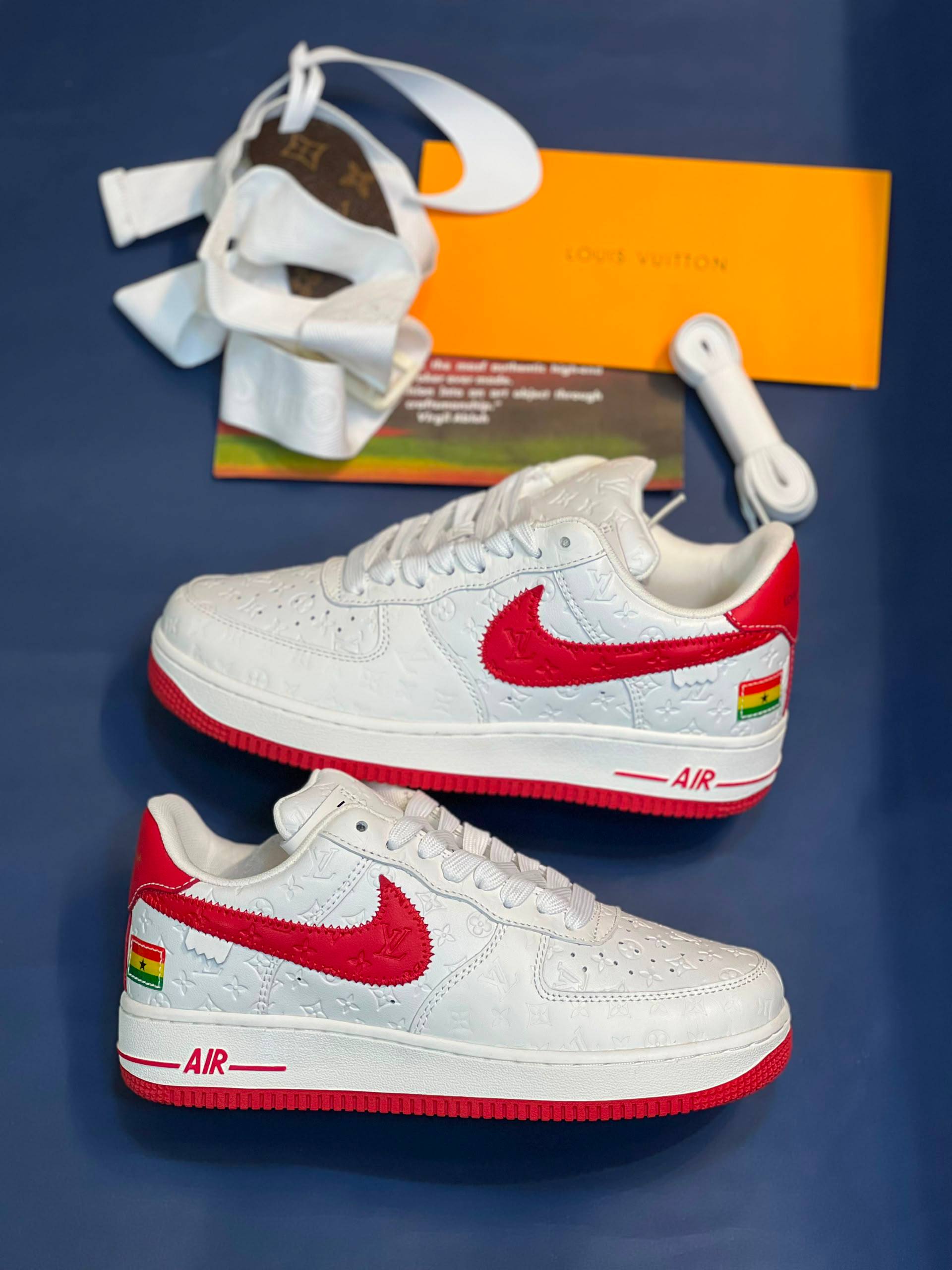 کفش کتونی زنانه و مردانه نایک ایر فورس وان (کیفیت مستر) Louis Vuitton x Nike Air Force 1 White/Red