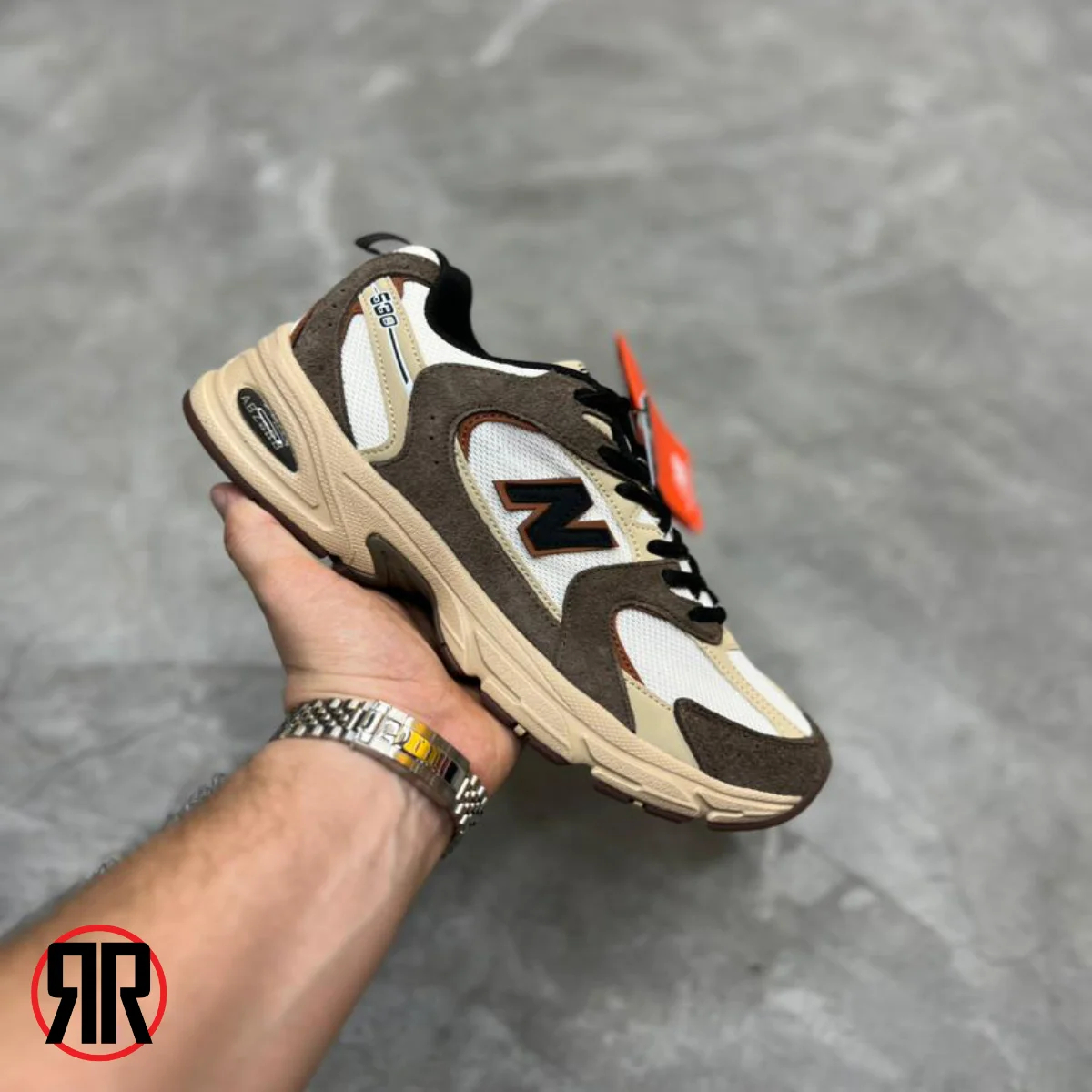 کفش کتونی زنانه و مردانه نیو بالانس 530 new balance