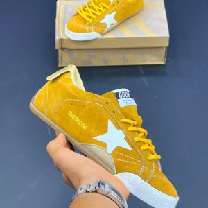 کفش کتونی زنانه گلدن گوس (کیفیت مستر) Golden Goose TrueStar Light Brown
