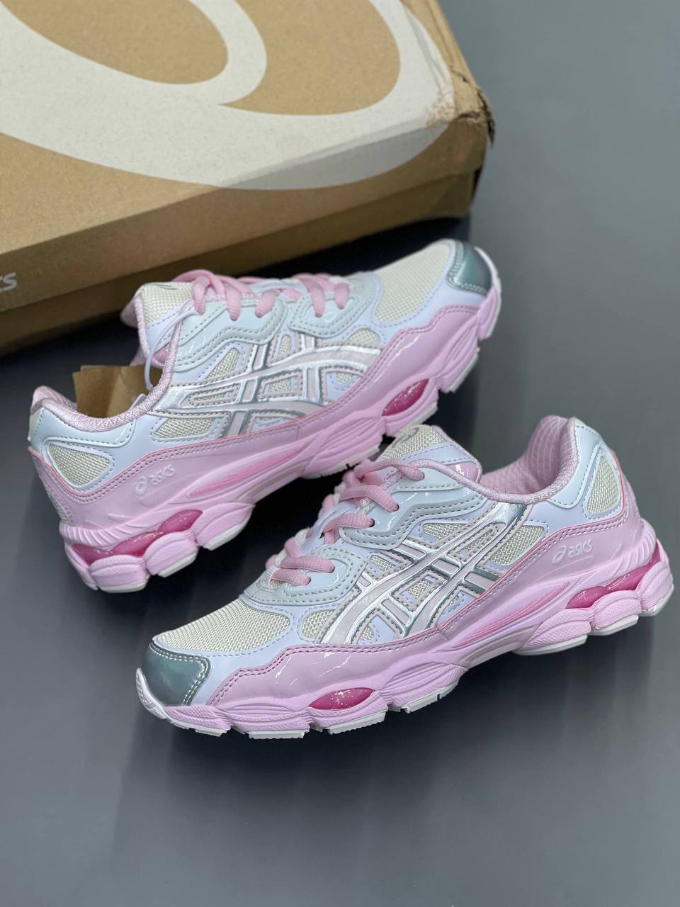 کفش کتونی زنانه اسیکس Gel Nyc X Kicki Yang Zhang Cream Pink - Image 2