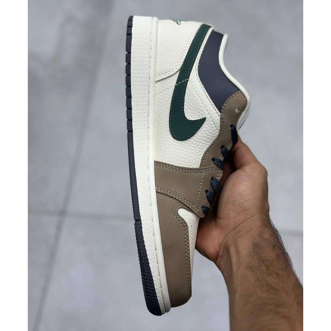 کفش کتونی زنانه ایر جردن استاسی موکا Air Jordan 1 Low x Stussy Mocha - Image 4