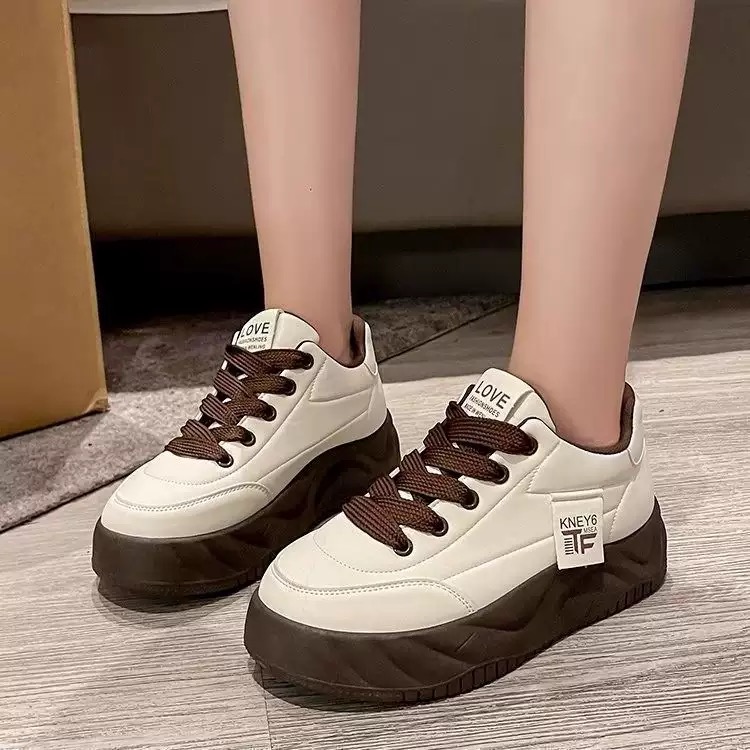 کفش کتونی راحتی لژدار زنانه مدل لاو Women’s Genuine Platform - Image 4