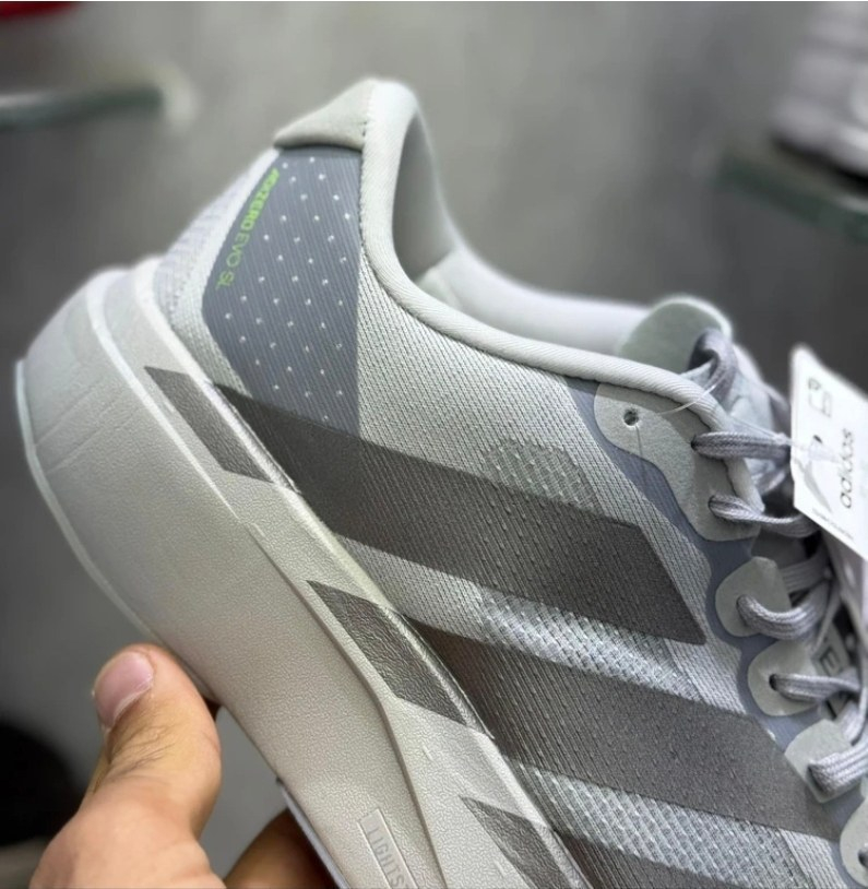 کفش کتونی مردانه آدیداس آدیزیرو اوو اس ال طوسی adidas Adizero Evo SL Grey - Image 3