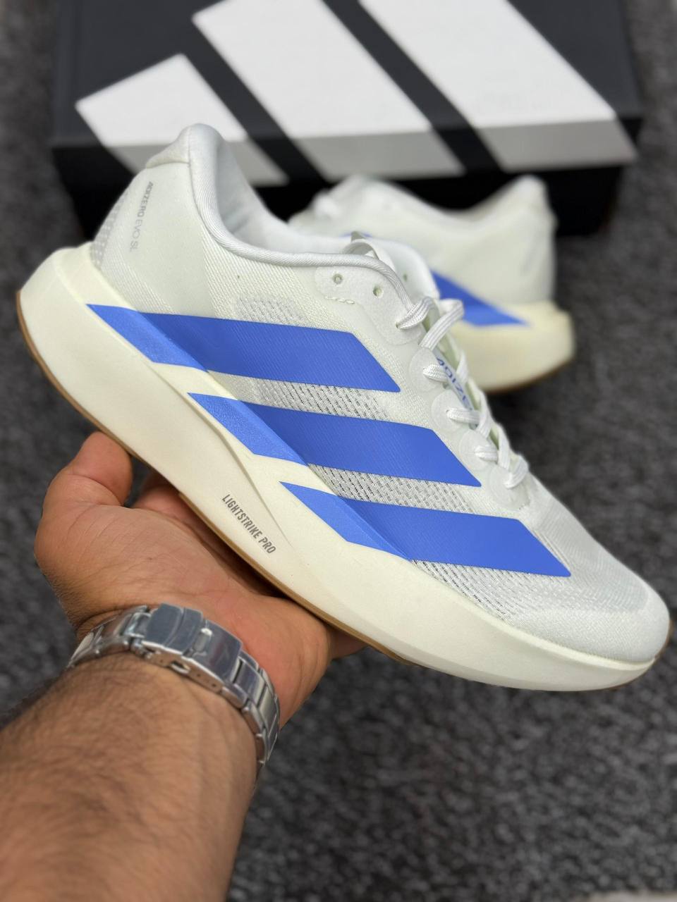 کفش کتونی مردانه آدیداس آدیزیرو سفید آبی adidas Adizero Evo