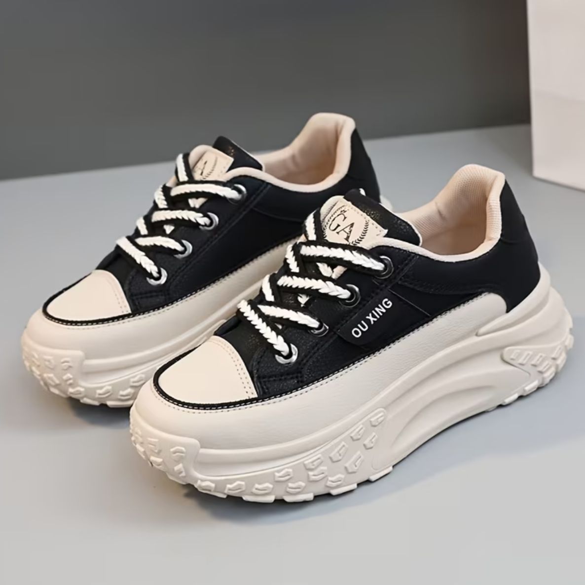 کفش کتونی فانتزی زنانه طبی لژدار Platform sneakers High Heel - Image 4