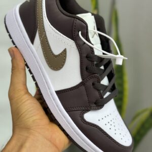 کفش کتونی زنانه و مردانه نایک جردن 1 Air Jordan 1 Light Olive