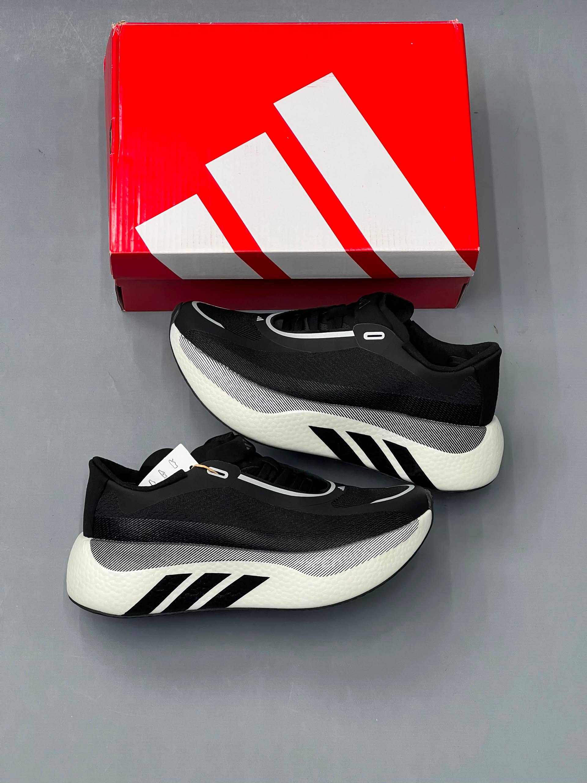 کفش کتونی مردانه آدیداس هایپر بوست Adidas hyperboost edge