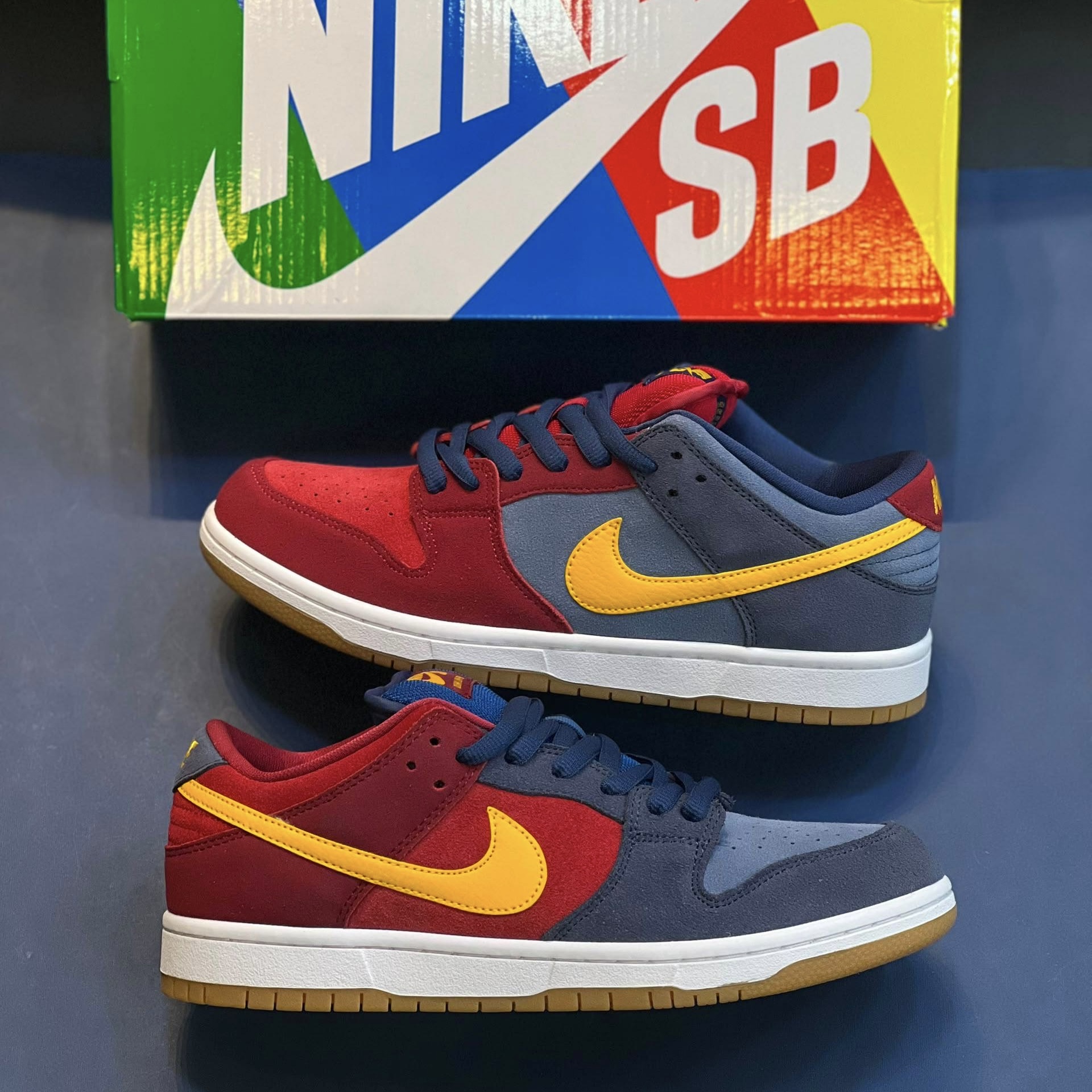 کفش کتونی مردانه نایک اس بی دانک لو بارسلونا Nike SB Dunk Low Barcelona - Image 2