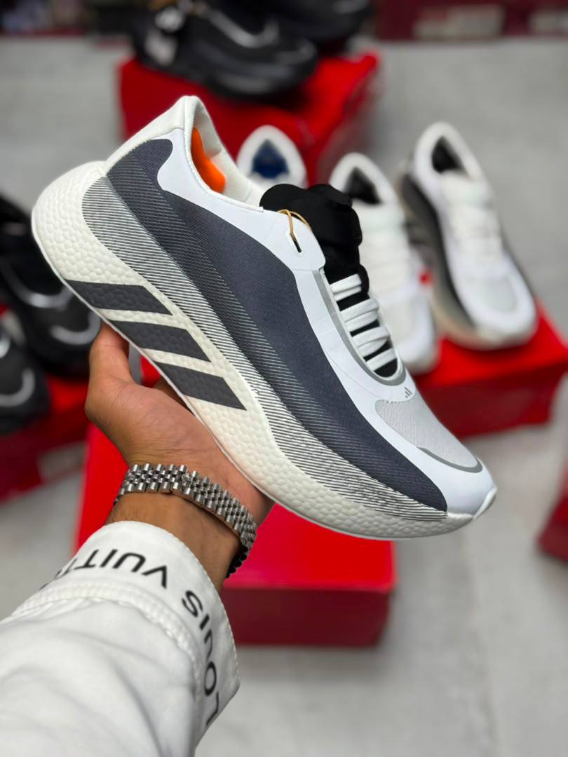کفش کتونی زنانه آدیداس هایپر بوست Adidas hyperboost edge