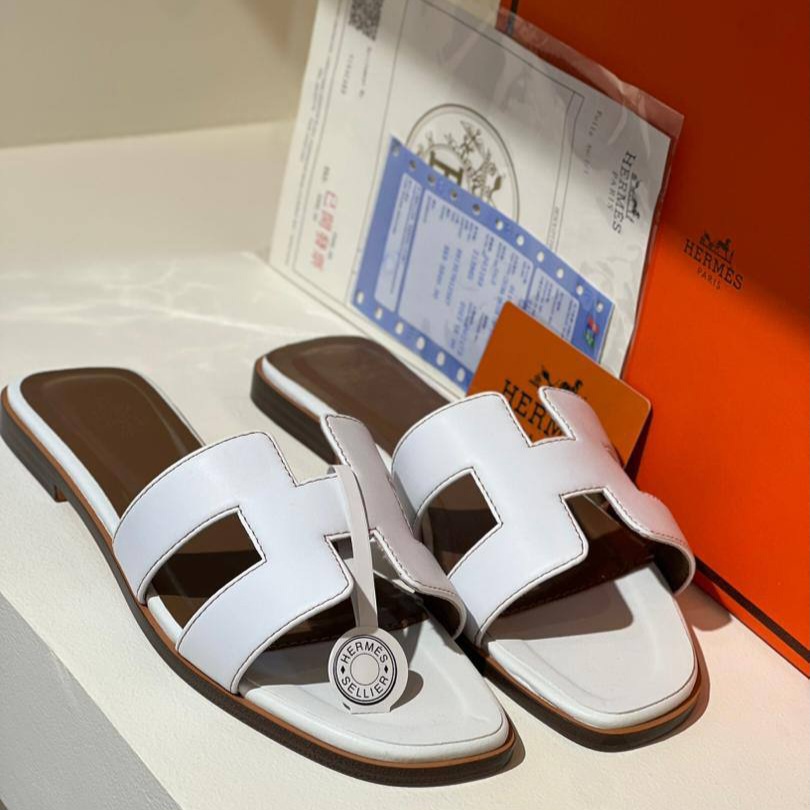 صندل زنانه هرمس اوران Hermès Oran Sandals - Image 10