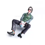 فیگور جوکر نشسته مخصوص خودرو - تصویر 4